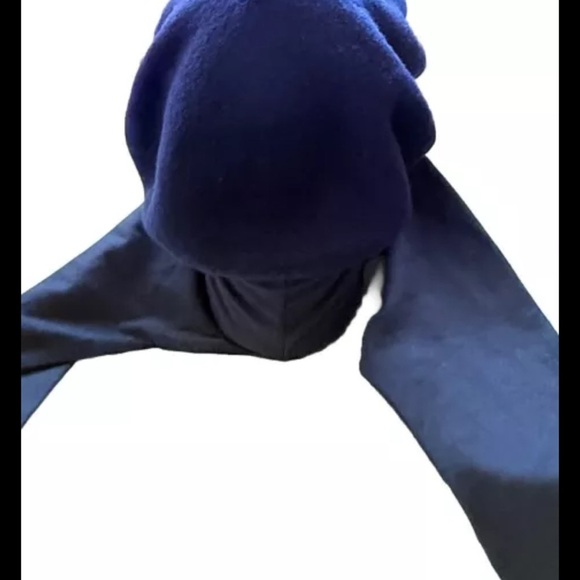 Vintage Women’s Winter Trapper Hat Dark Navy Blue Ear Flaps Fleece Casual - Picture 8 of 12